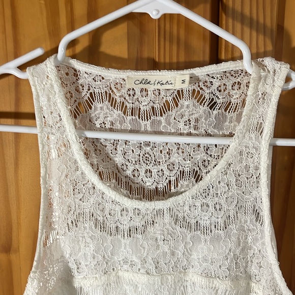 White lace blouse - Picture 2 of 4